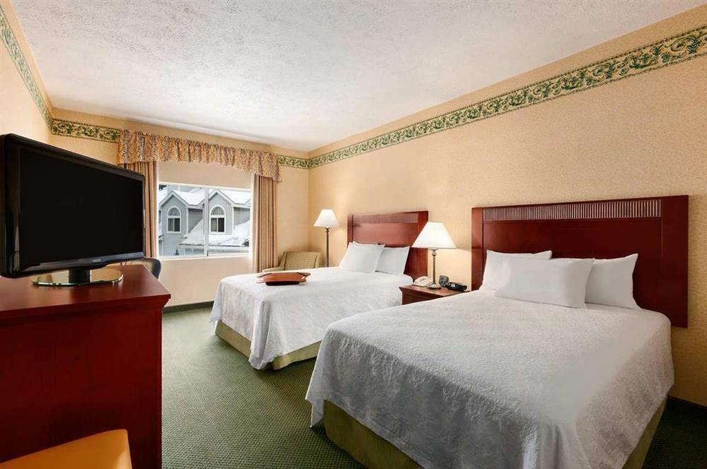 Hampton Inn Burlington - Colchester Δωμάτιο φωτογραφία